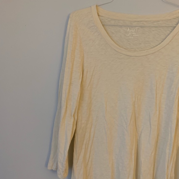 π J CREW Artist Tee π - Picture 3 of 3